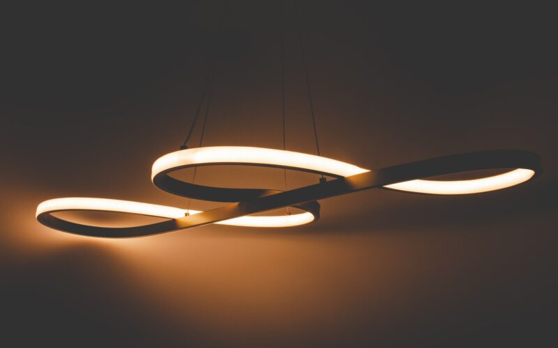 LED vs Glödlampor: Vilken typ av Belysning är mest Kostnadseffektiv?